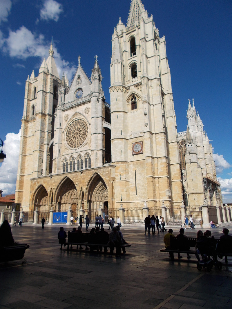 From El Burgo Ranero to Leon, Camino Frances Stage no. 17