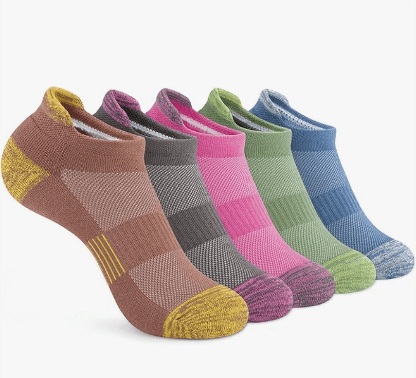 Best Socks for Camino de Santiago – Facts & Myths & Great Products